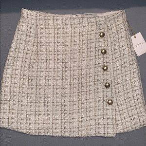 Tweed mini skirt